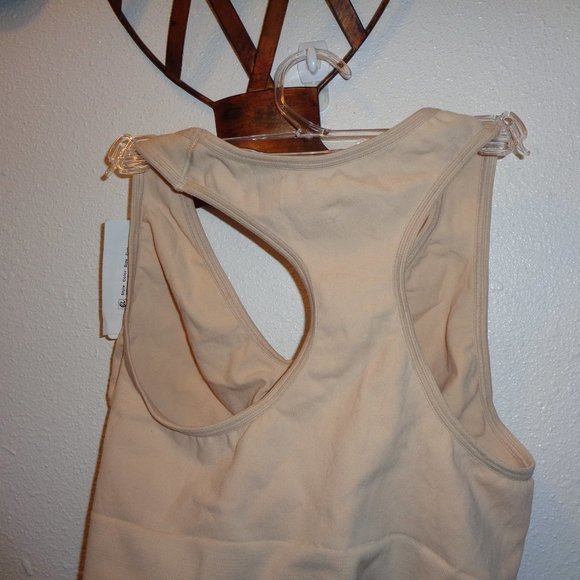 HANES Comfort Flex Sports Bra Size Large - Picture 7 of 8